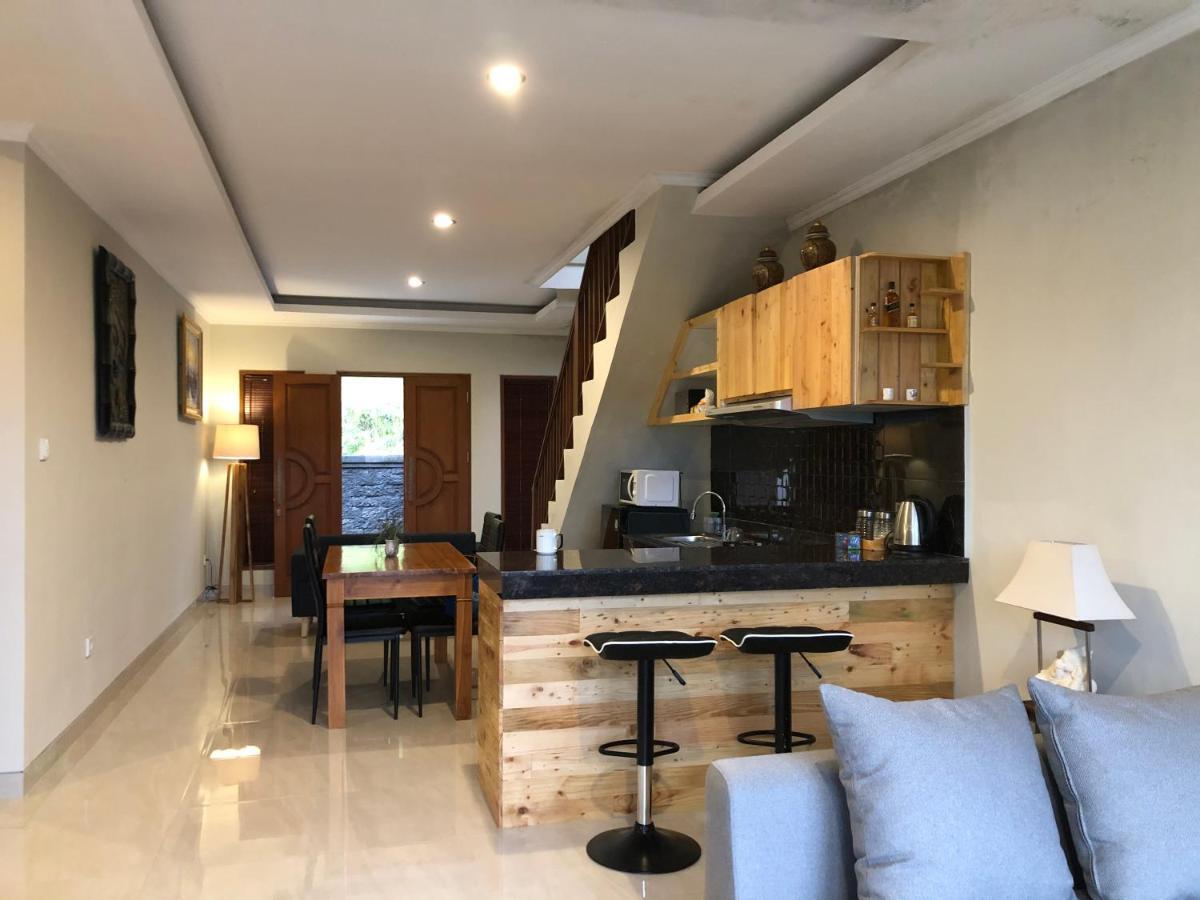 Buyan Lodge Lake View Villa Бедугул Экстерьер фото