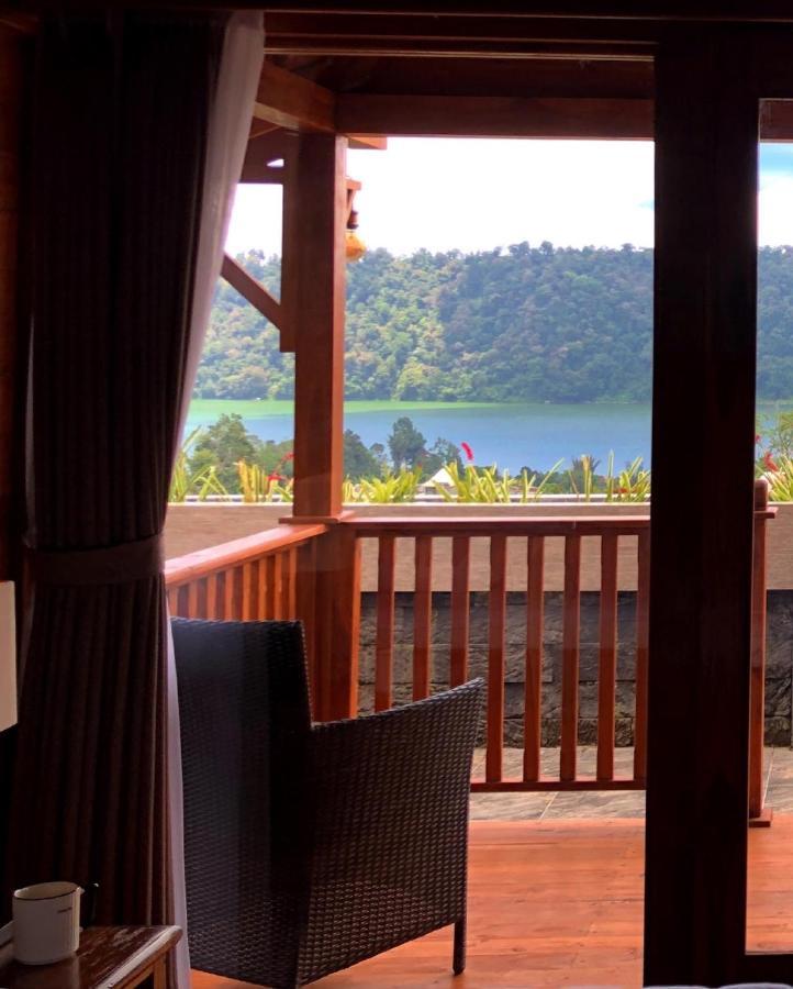 Buyan Lodge Lake View Villa Бедугул Экстерьер фото